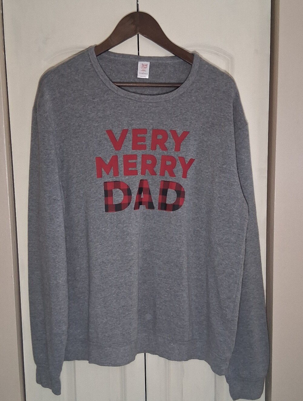Very Merry Dad Grey Holiday Sweatshirt Sleepwear Northpole Size Large